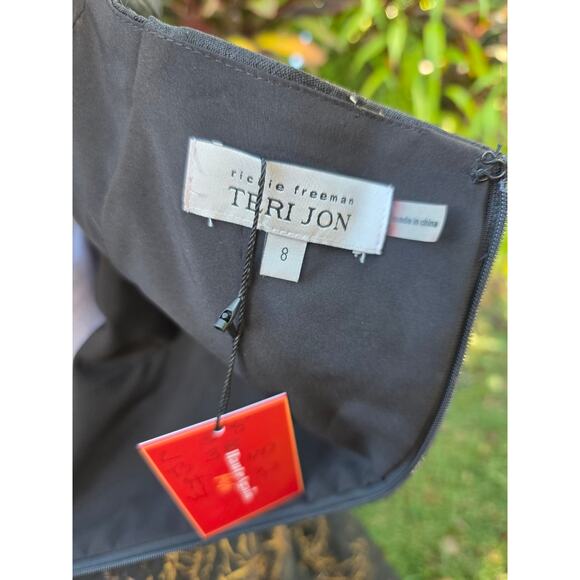 Rickie Freeman for Teri Jon Formal Dress Size 8 Black & Gold - Picture 7 of 11